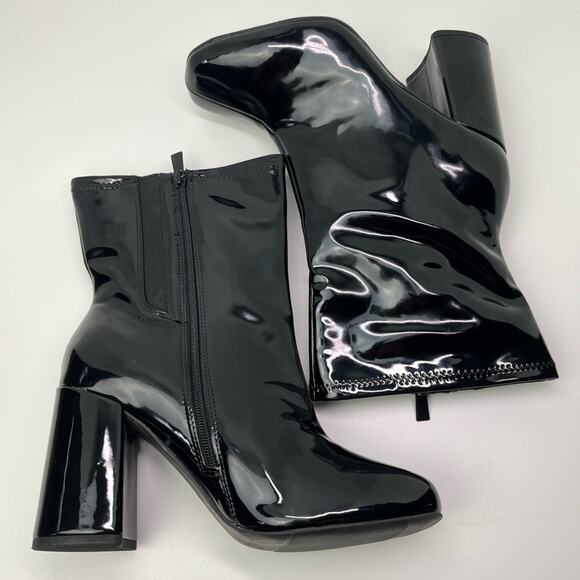 Torrid Stretch Black Patent Faux Leather WIDE Ankle Boots - Picture 6 of 10